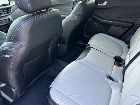 New 2025 Ford Escape Platinum w/ Premium Technology Package image 11