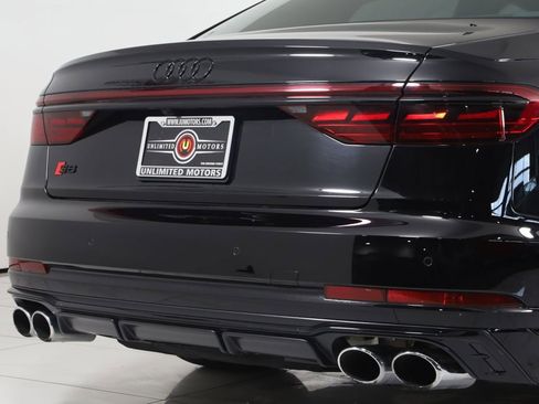 Used 2025 Audi S8 image 85