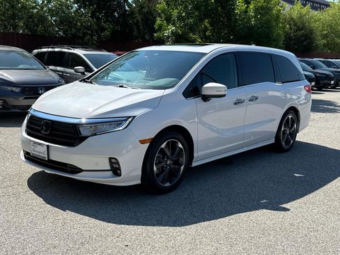 Used 2024 Honda Odyssey Elite image 20