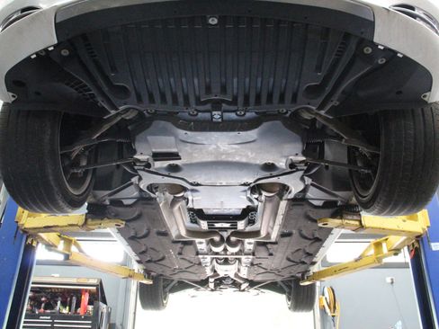 Used 2014 Mercedes-Benz E 350 4MATIC Wagon image 93