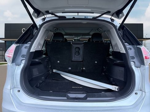 Used 2016 Nissan Rogue SL w/ SL Premium Package image 10