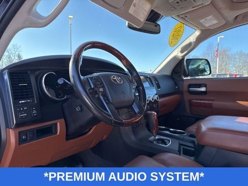 Used 2020 Toyota Sequoia Platinum image 7