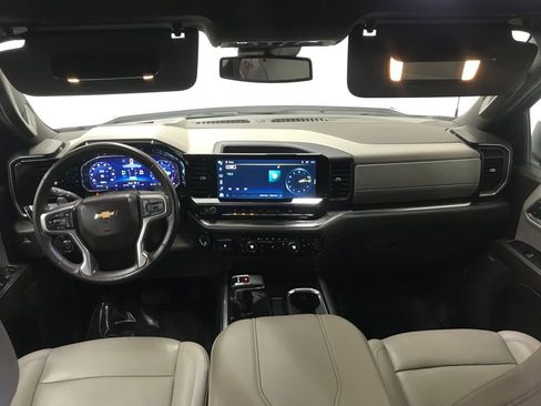 Used 2023 Chevrolet Silverado 1500 LTZ w/ LTZ Convenience Package II image 31