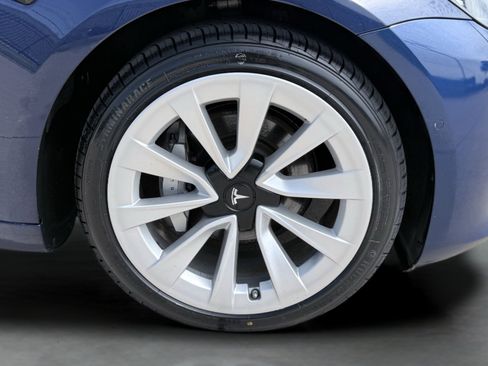 Used 2022 Tesla Model 3 Standard Range RWD image 14