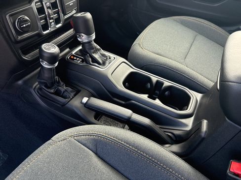 New 2025 Jeep Wrangler Unlimited Sport image 17