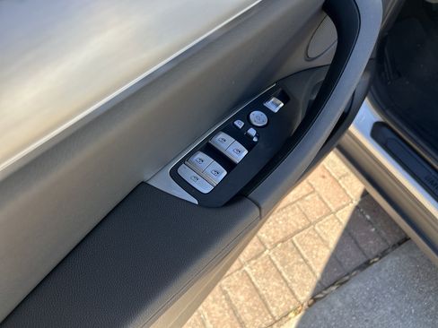 Certified 2024 BMW X3 xDrive30i w/ Convenience Package w/ZPA image 15