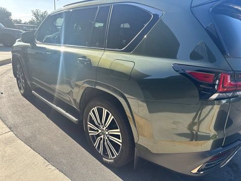 Used 2023 Lexus LX 600 4WD w/ Appearance Package image 3