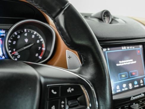 Used 2017 Maserati Levante S image 16