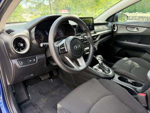Used 2019 Kia Forte LXS FWD image 22