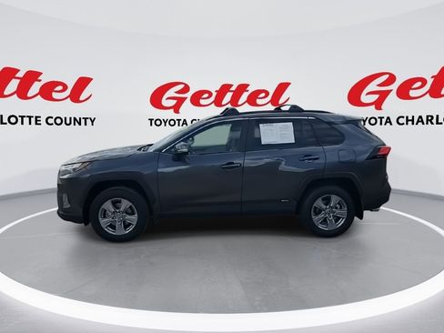 Used 2025 Toyota RAV4 XLE image 5
