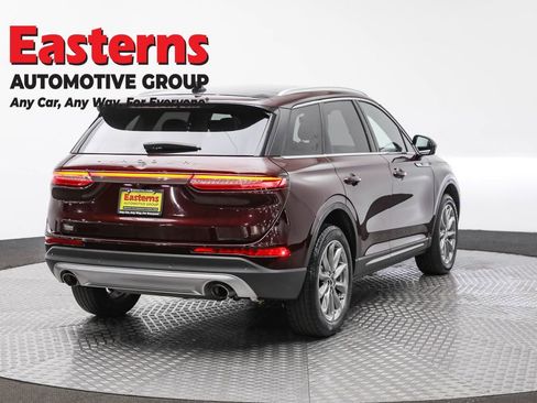 Used 2021 Lincoln Corsair Standard w/ Premium Package image 5