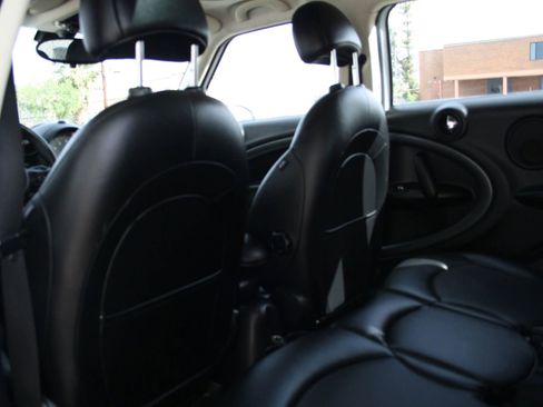 Used 2015 MINI Cooper Countryman S image 11