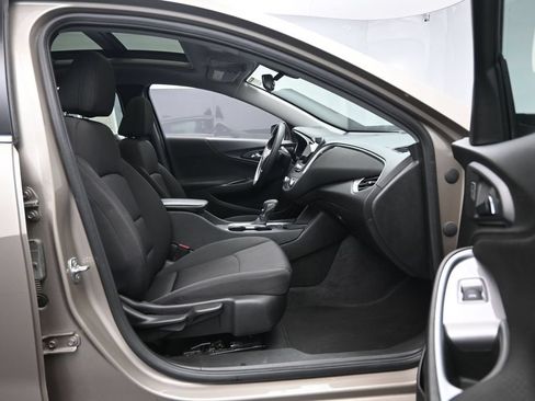 Used 2024 Chevrolet Malibu LT FWD image 28