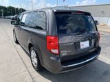 Used 2019 Dodge Grand Caravan SE w/ UConnect Hands-Free Group image 5