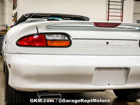 Used 2002 Chevrolet Camaro Z28 RWD image 52