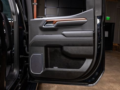 Used 2023 GMC Sierra 1500 Denali w/ Denali Reserve Package image 38