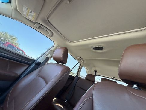 Used 2019 Subaru Outback 2.5i Touring w/ Popular Package #3A AWD/4WD image 32
