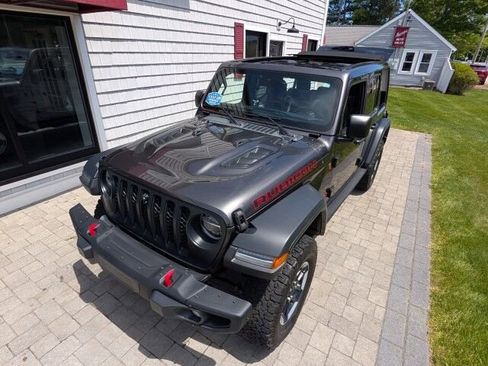Used 2022 Jeep Wrangler Unlimited Rubicon w/ Steel Bumper Group AWD/4WD image 6
