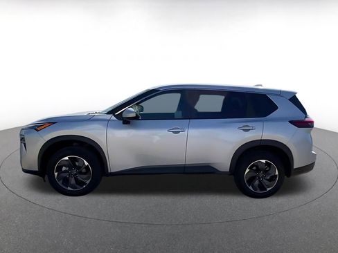 Used 2025 Nissan Rogue SV FWD image 8