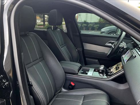 Used 2023 Land Rover Range Rover Velar R-Dynamic S image 11