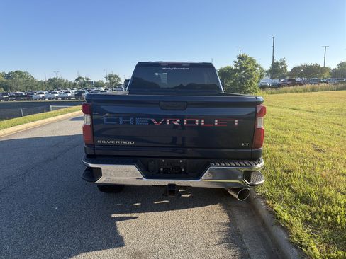 Certified 2022 Chevrolet Silverado 2500 LT w/ All Star Edition AWD/4WD image 9