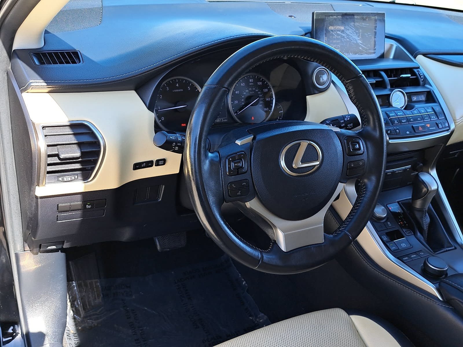 Used 2015 Lexus NX 200t FWD w/ Premium Package image 17