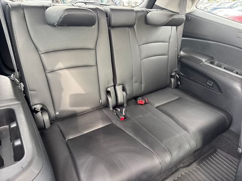 Used 2022 Honda Pilot Touring image 14