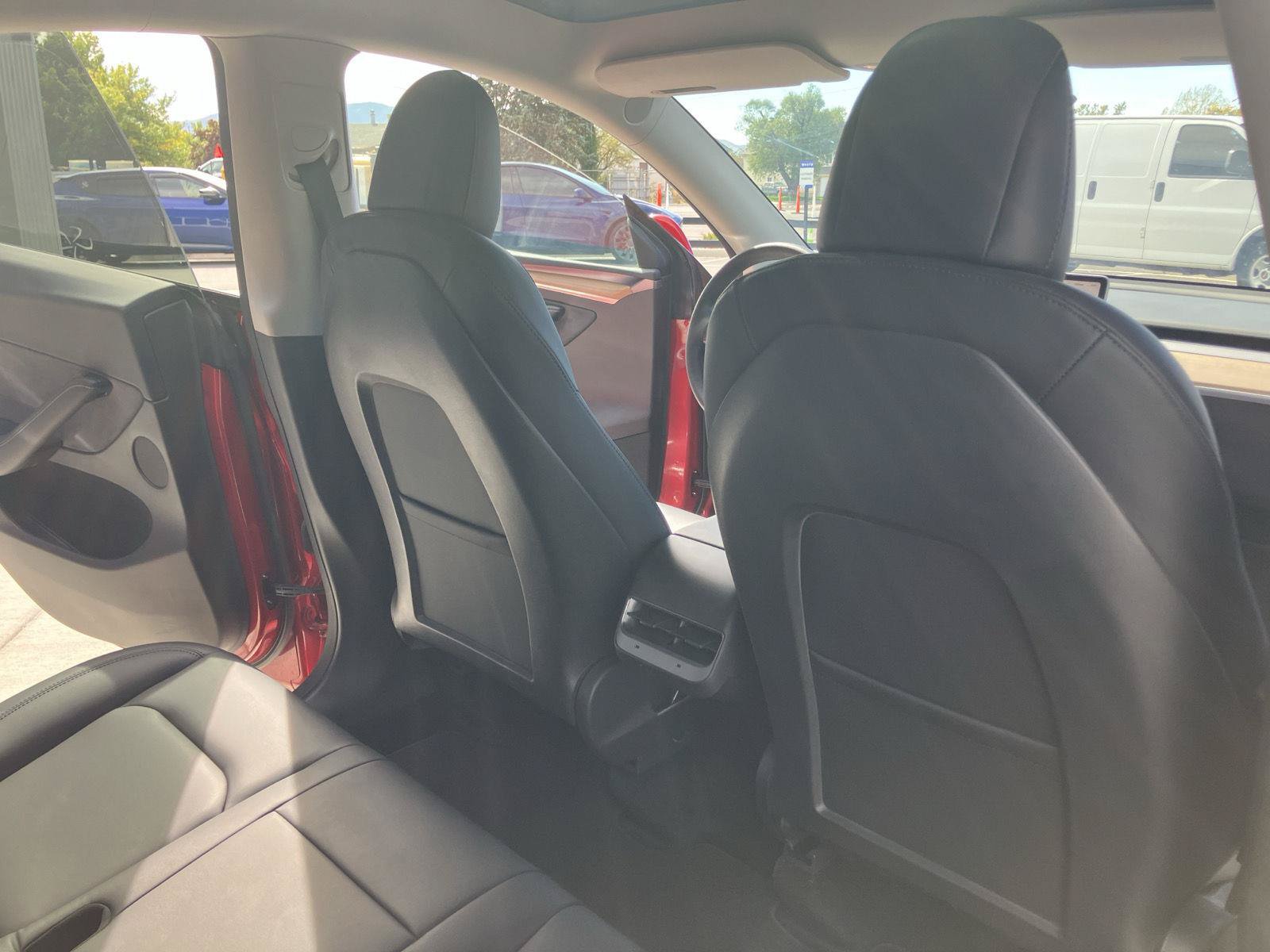 Used 2023 Tesla Model Y Long Range AWD/4WD image 18