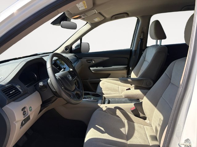 Used 2021 Honda Pilot EX image 9