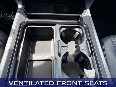 New 2026 Ford F250 Lariat w/ Black Appearance Package AWD/4WD image 39