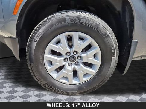 Used 2023 Nissan Frontier SV w/ Technology Package AWD/4WD image 10