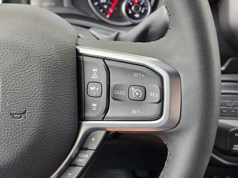 Certified 2026 RAM 2500 Big Horn AWD/4WD image 36