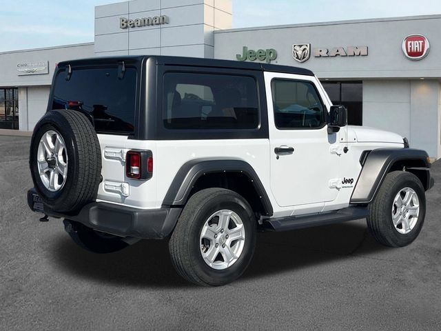 Used 2022 Jeep Wrangler Sport AWD/4WD image 7
