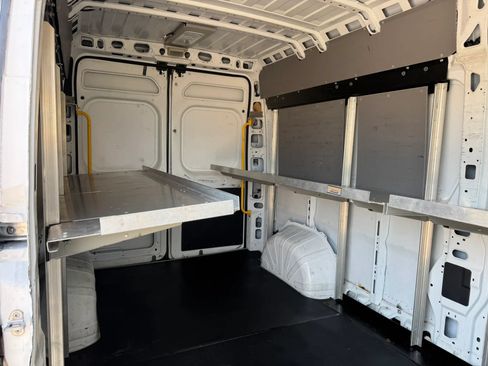 Used 2018 RAM ProMaster 2500 FWD image 23