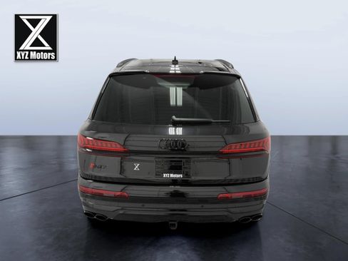 Used 2023 Audi SQ7 Prestige w/ Sport Package AWD/4WD image 7