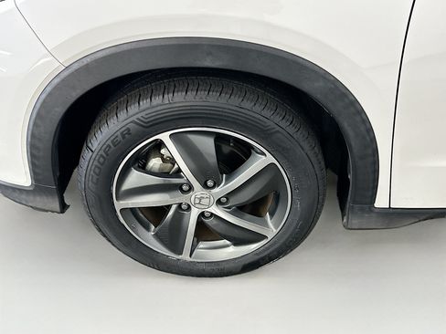 Used 2022 Honda HR-V EX image 11