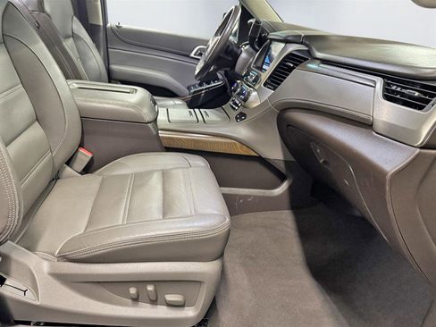 Used 2019 GMC Yukon Denali image 28