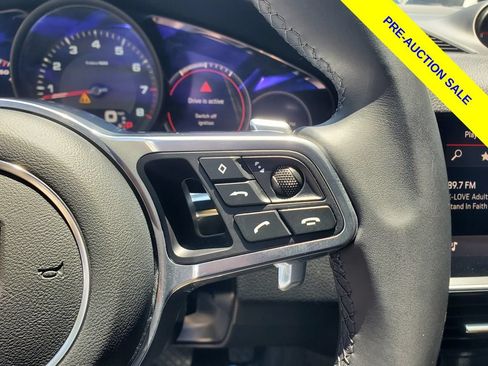 Used 2023 Porsche Cayenne AWD/4WD image 26