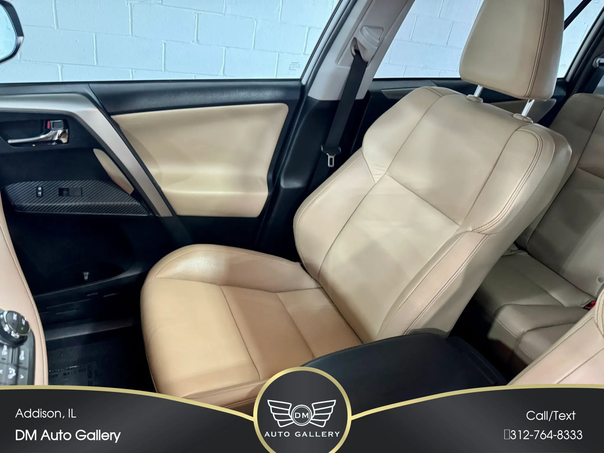 Used 2015 Toyota RAV4 Limited w/ Technology Package AWD/4WD image 26