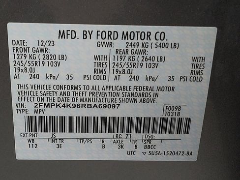 Used 2024 Ford Edge Titanium image 33