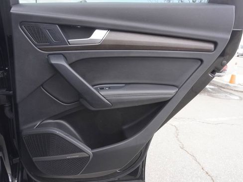 Used 2023 Audi Q5 2.0T Premium Plus image 25