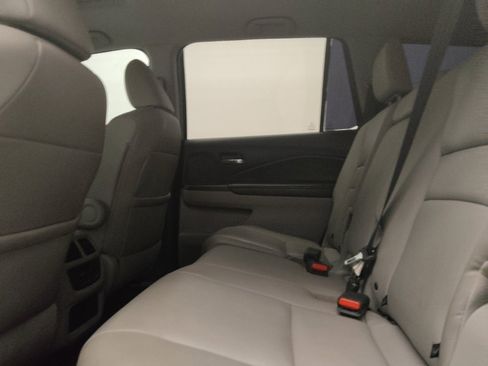 Used 2017 Honda Pilot EX-L image 18