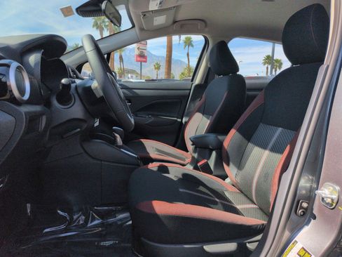 New 2025 Nissan Versa SR w/ Trunk Package image 12