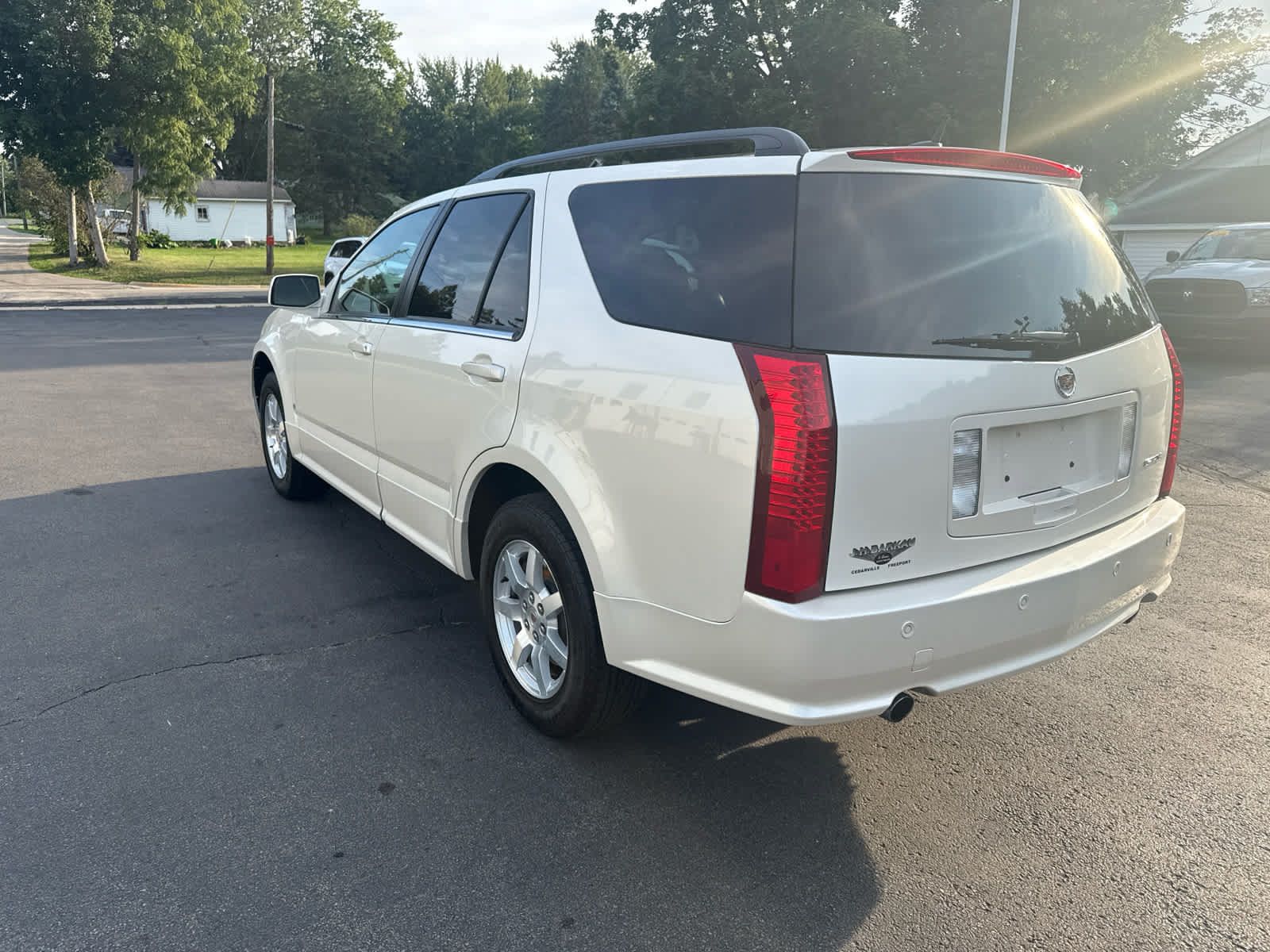 Used 2008 Cadillac SRX RWD image 5