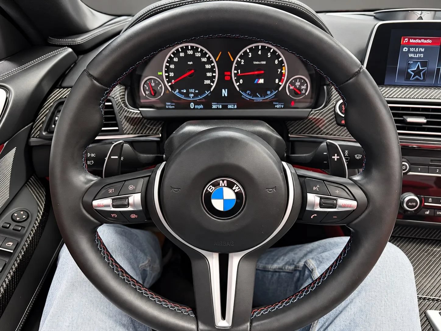 Used 2018 BMW M6 Convertible RWD image 24
