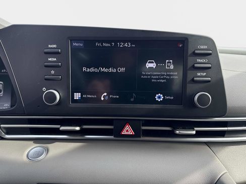 Certified 2023 Hyundai Elantra SEL image 23