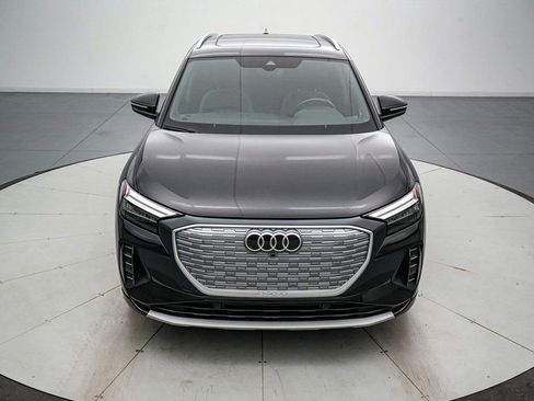 Used 2023 Audi Q4 e-tron Premium Plus w/ Premium Plus image 9