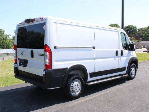 Used 2025 RAM ProMaster 2500 w/ U-Haul Equipment Group FWD image 5