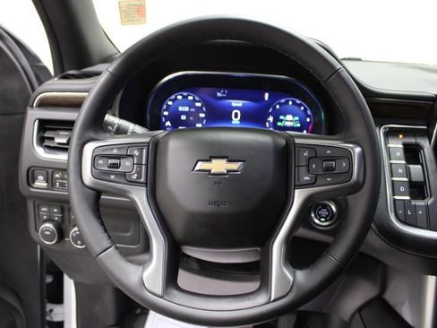 Used 2024 Chevrolet Tahoe Premier AWD/4WD image 37