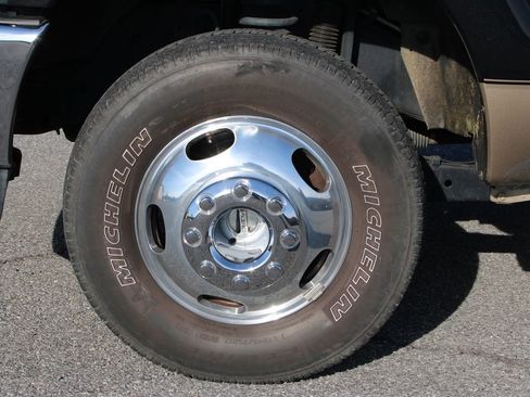 Used 2013 Ford F350 Lariat w/ Lariat Interior Pkg image 33